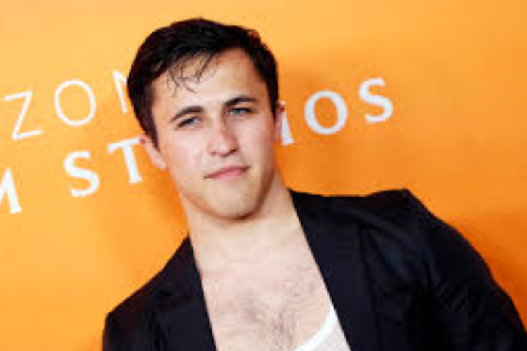 Chris Olsen Addresses Leaked Intimate Photos Full Link, All About Viral Star Social Media on Tiktok! Hurry Check It Out Now