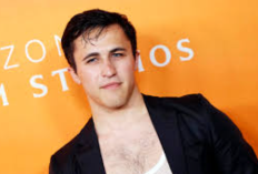 Chris Olsen Addresses Leaked Intimate Photos Full Link, All About Viral Star Social Media on Tiktok! Hurry Check It Out Now